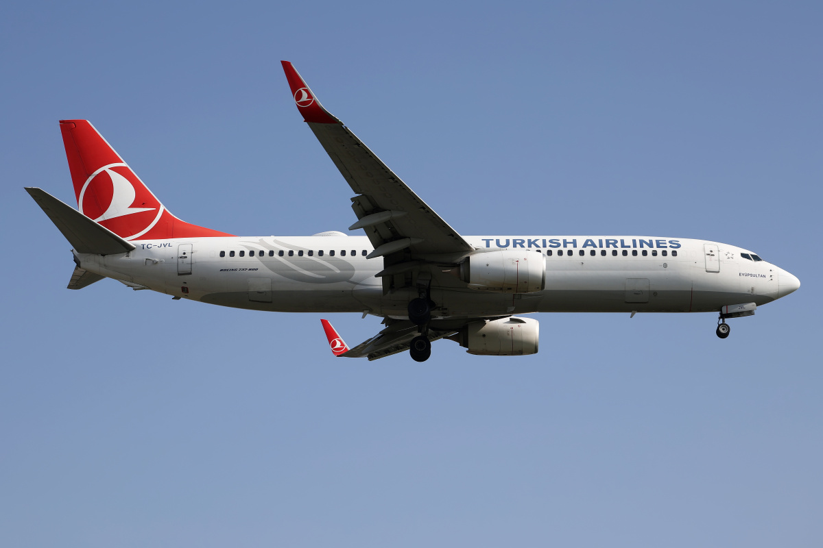 TC-JVL (Samoloty » Spotting na EPWA » Boeing 737-800 » THY Turkish Airlines)