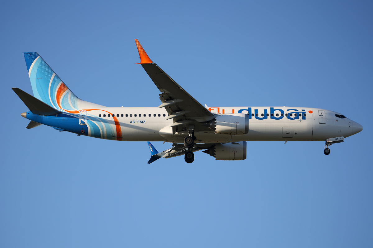 A6-FMZ (Aircraft » EPWA Spotting » Boeing 737-8 MAX » FlyDubai)