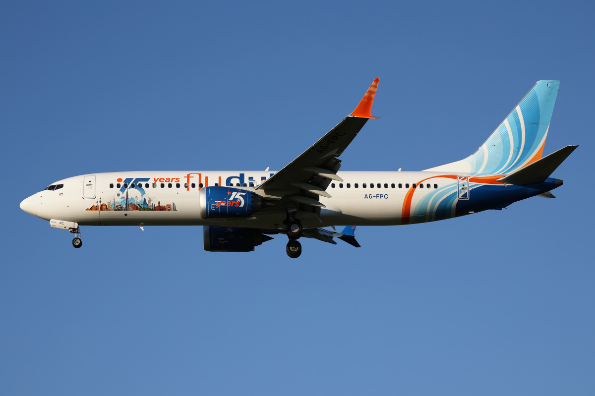 A6-FPC (15 years livery) (Aircraft » EPWA Spotting » Boeing 737-8 MAX » FlyDubai)