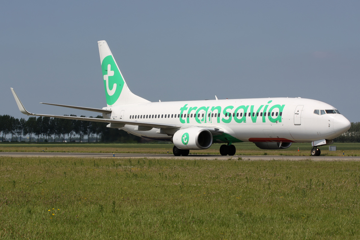 PH-HSC (Samoloty » Spotting na Schiphol » Boeing 737-800 » Transavia)