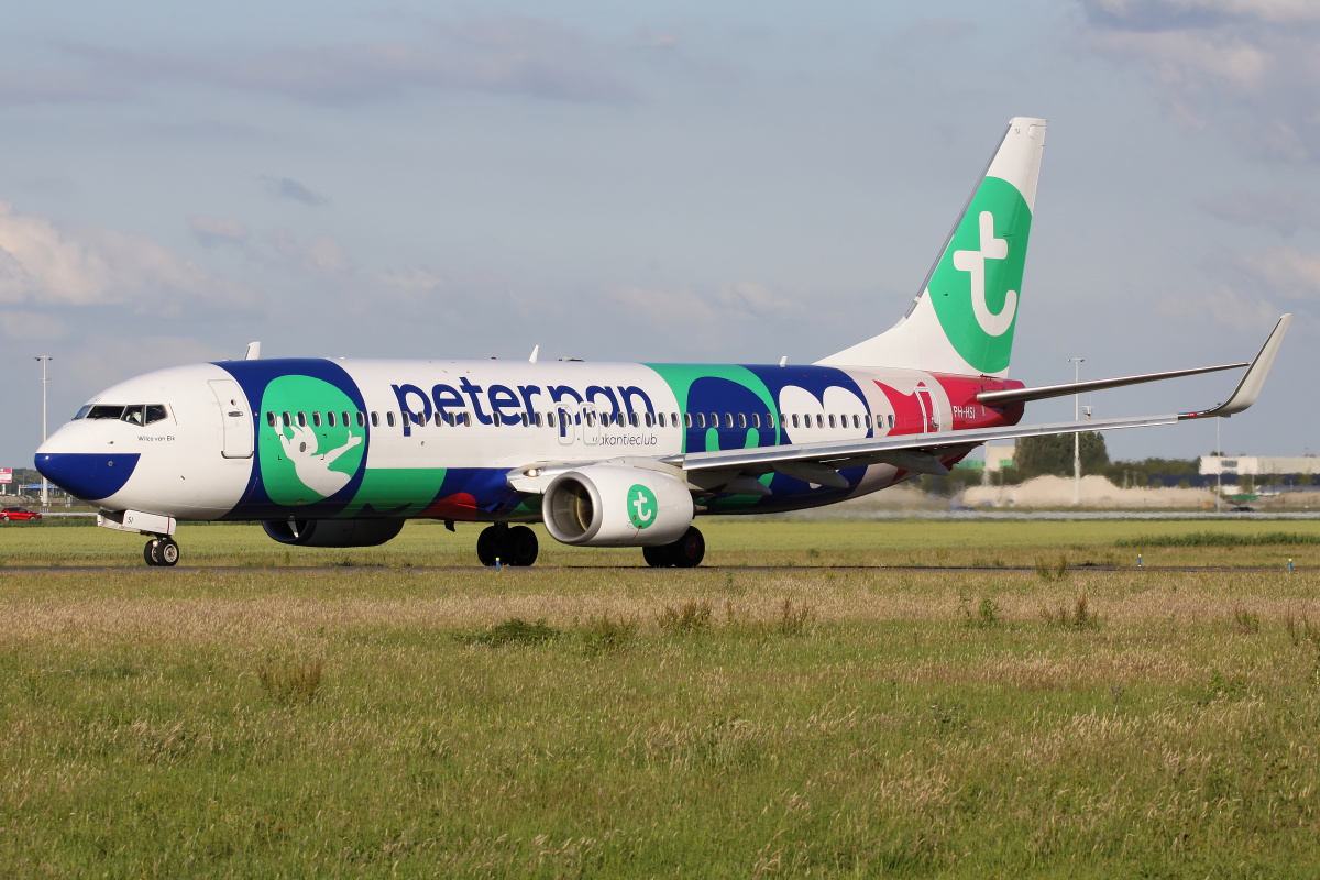 PH-HSI (malowanie Peter Pan Holiday Club) (Samoloty » Spotting na Schiphol » Boeing 737-800 » Transavia)