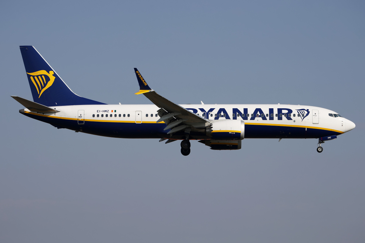 MAX 8-200, EI-HMZ (Aircraft » EPWA Spotting » Boeing 737-8 MAX » Ryanair)