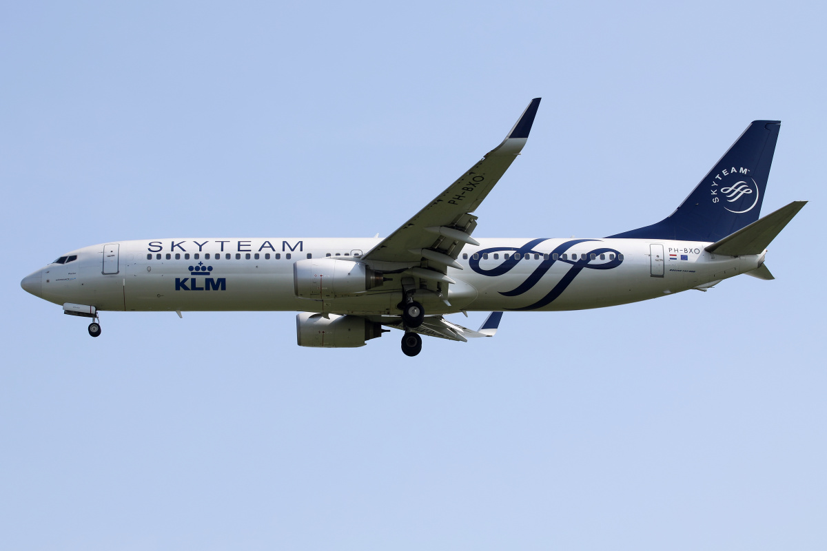 PH-BXO (SkyTeam livery)