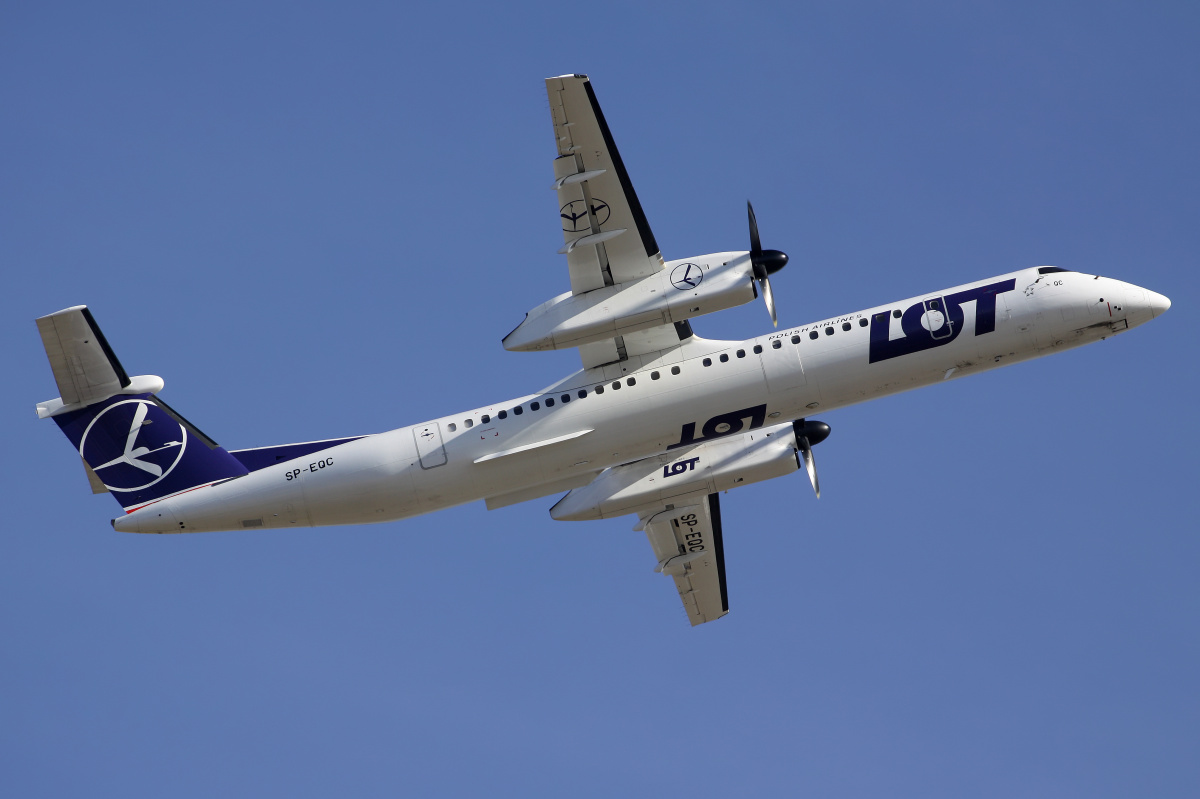 SP-EQC (Aircraft » EPWA Spotting » De Havilland Canada DHC-8 Dash 8 » LOT Polish Airlines)