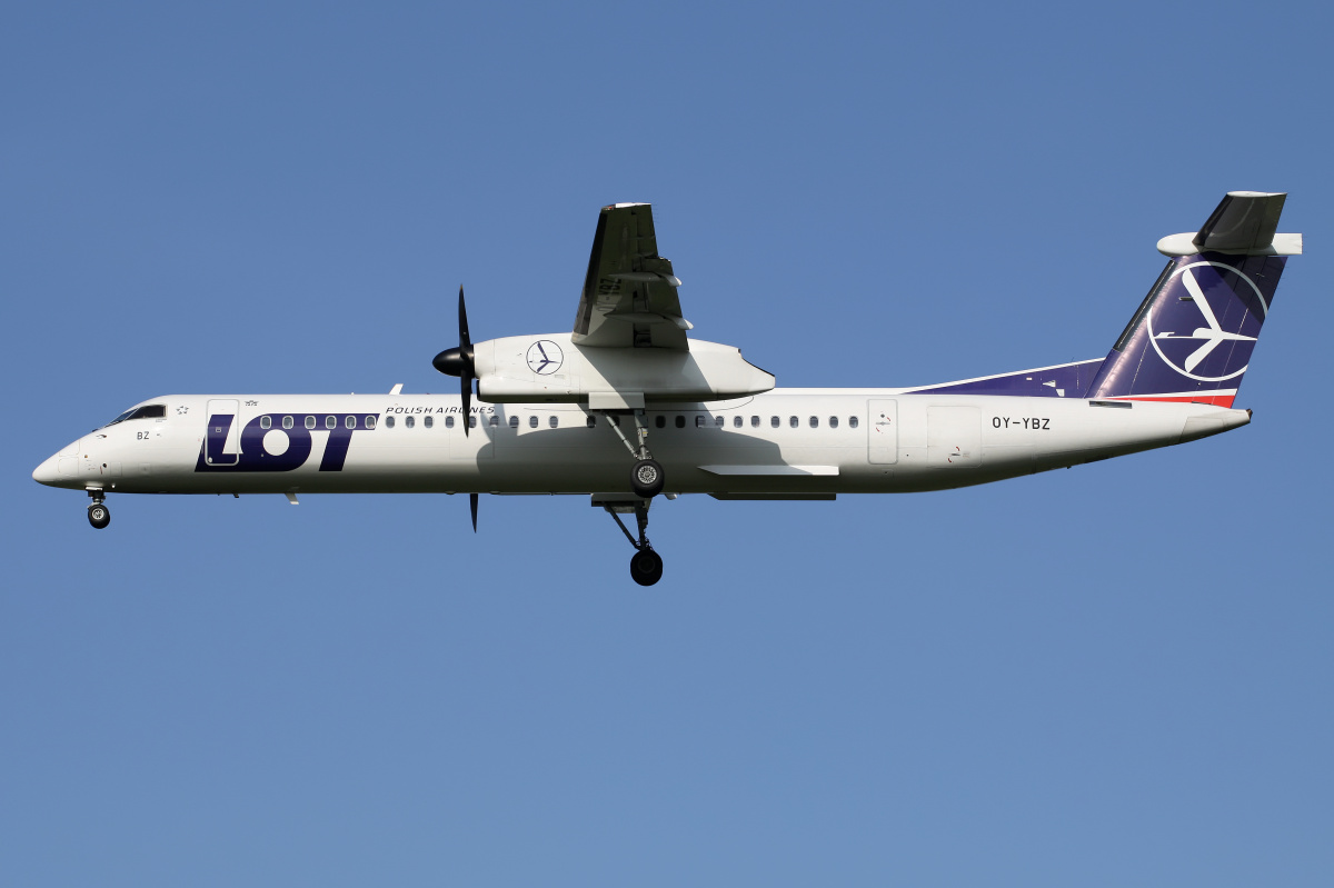 OY-YBZ (Samoloty » Spotting na EPWA » De Havilland Canada DHC-8 Dash 8 » Polskie Linie Lotnicze LOT)