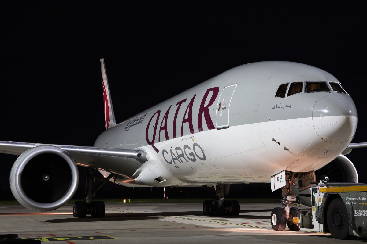 A7-BFH (Samoloty » Spotting na EPWA » Boeing 777F » Qatar Airways Cargo)