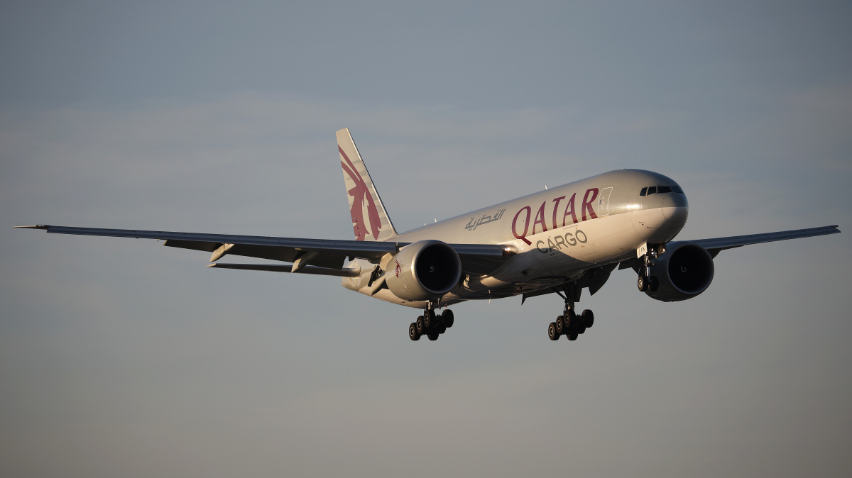 A7-BFK (Samoloty » Spotting na EPWA » Boeing 777F » Qatar Airways Cargo)