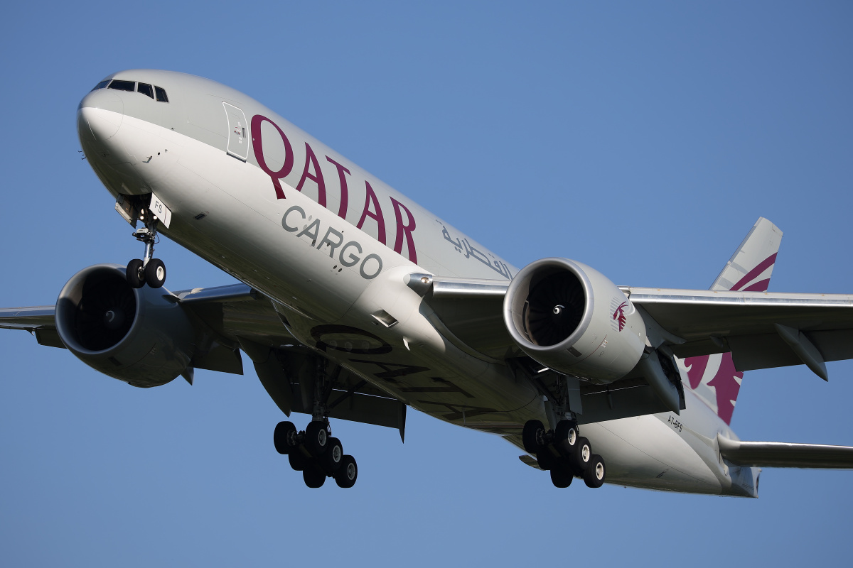 A7-BFS (Aircraft » EPWA Spotting » Boeing 777F » Qatar Airways Cargo)