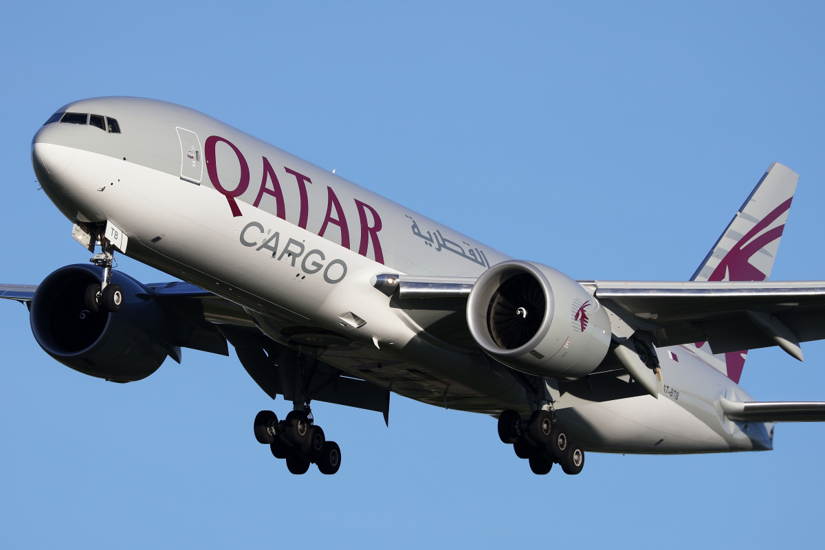 A7-BTB (Aircraft » EPWA Spotting » Boeing 777F » Qatar Airways Cargo)