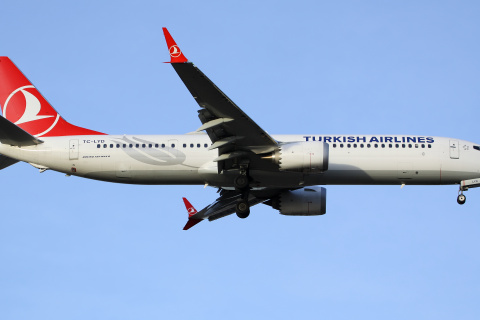 Boeing 737-9 MAX, TC-LYD, THY Turkish Airlines