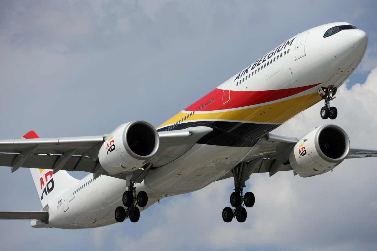 OO-ABF (Samoloty » Spotting na EPWA » Airbus A330-900 (A330neo) » Air Belgium)