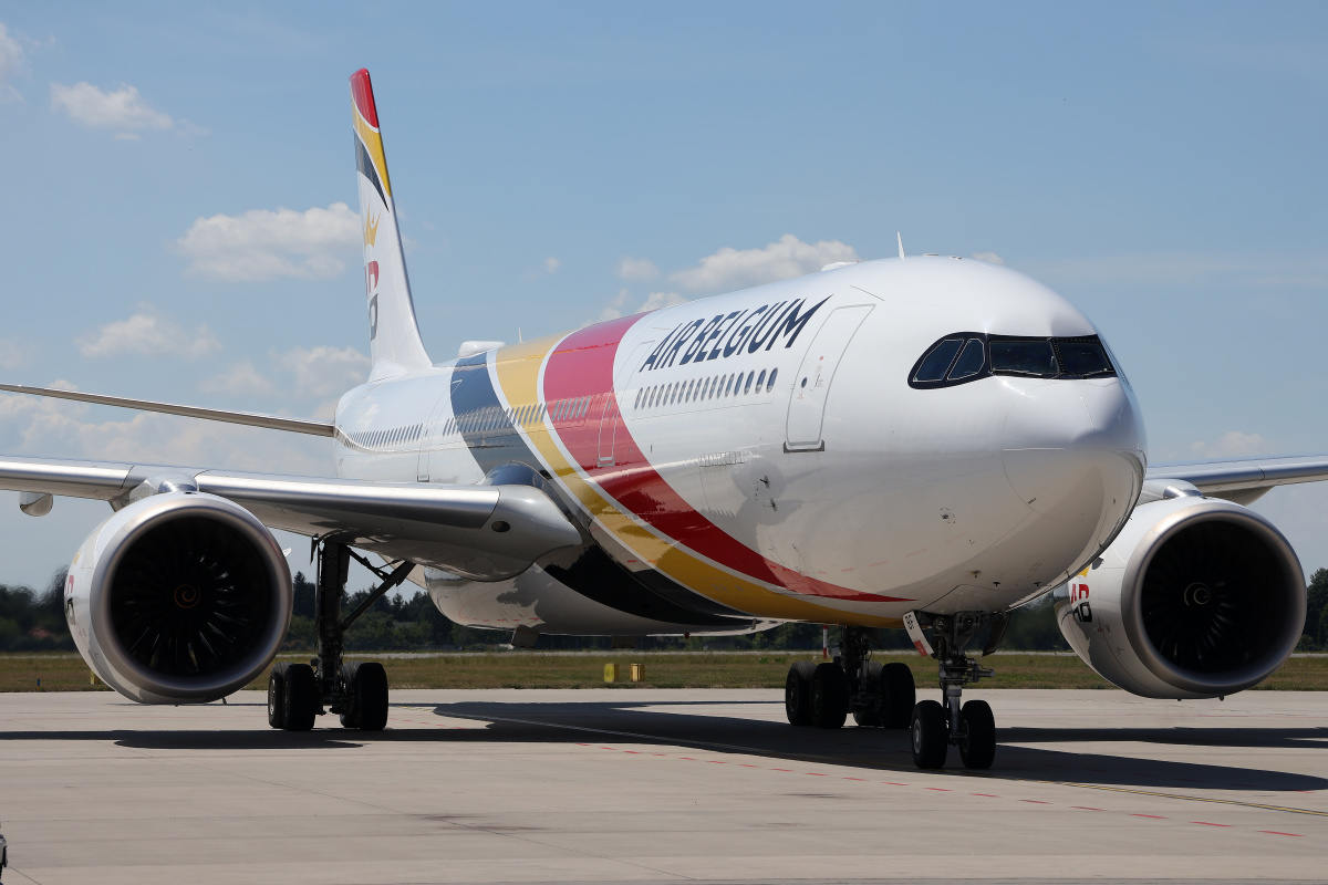 OO-ABF (Samoloty » Spotting na EPWA » Airbus A330-900 (A330neo) » Air Belgium)