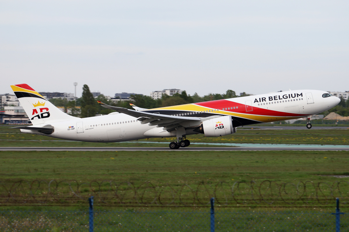 OO-ABF (Aircraft » EPWA Spotting » Airbus A330-900 (A330neo) » Air Belgium)