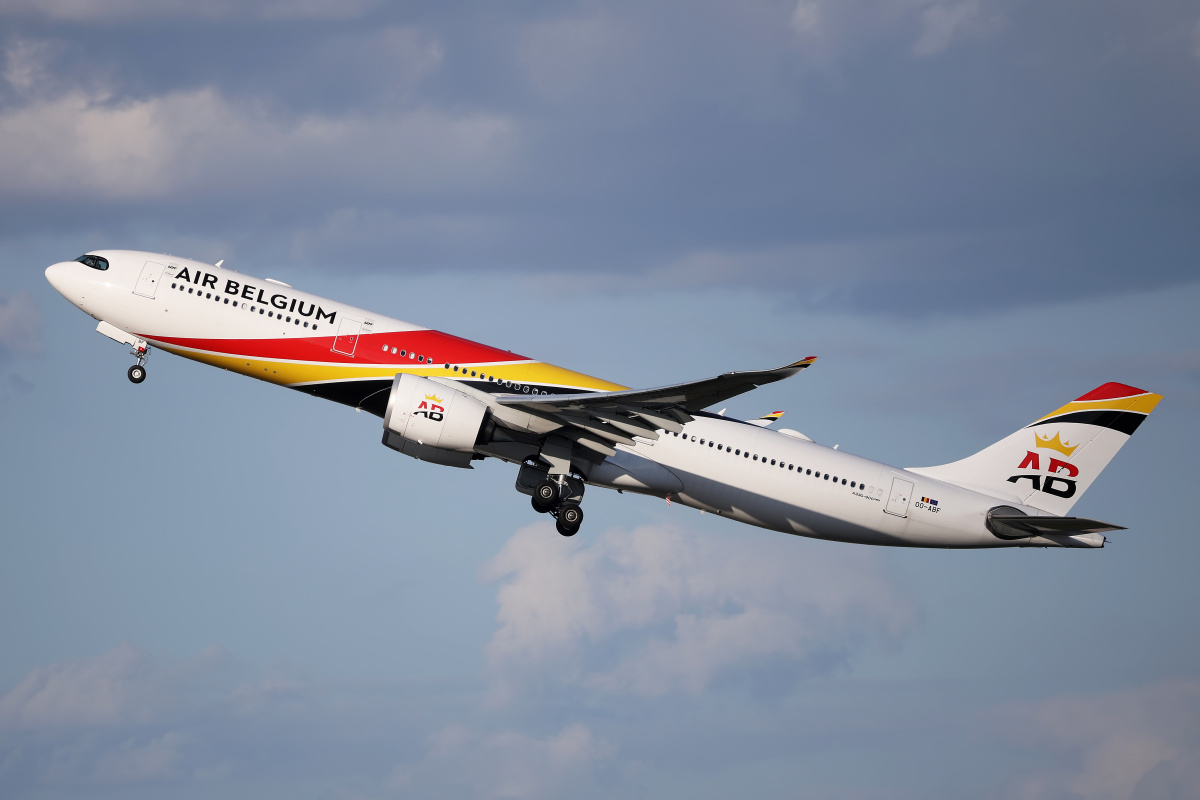 OO-ABF (Samoloty » Spotting na EPWA » Airbus A330-900 (A330neo) » Air Belgium)