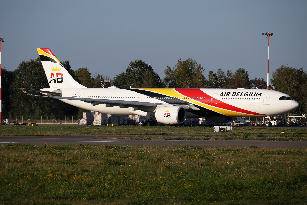 OO-ABF (Samoloty » Spotting na EPWA » Airbus A330-900 (A330neo) » Air Belgium)