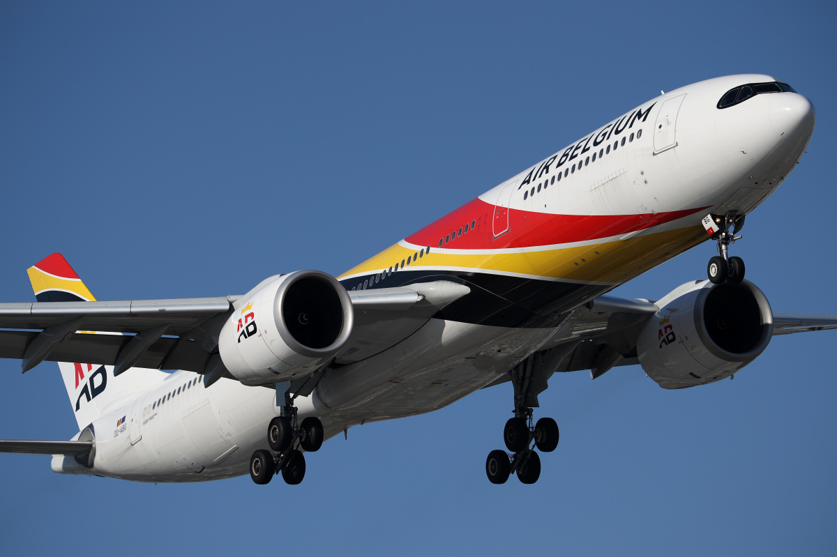 OO-ABG (Samoloty » Spotting na EPWA » Airbus A330-900 (A330neo) » Air Belgium)