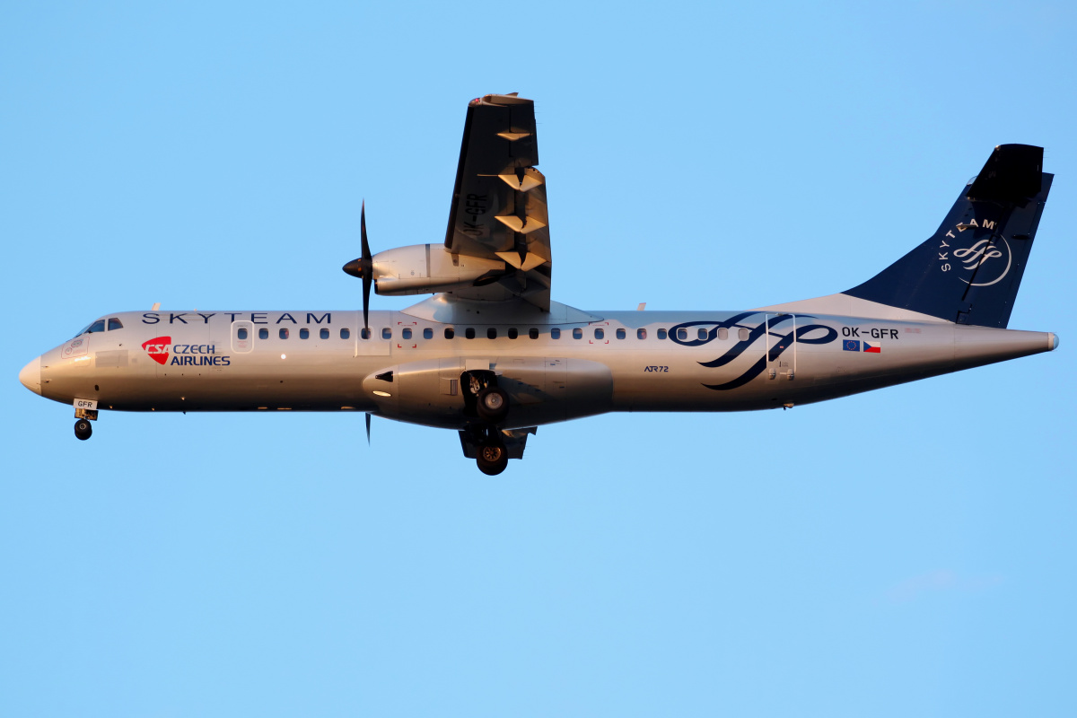 OK-GFR (SkyTeam livery)