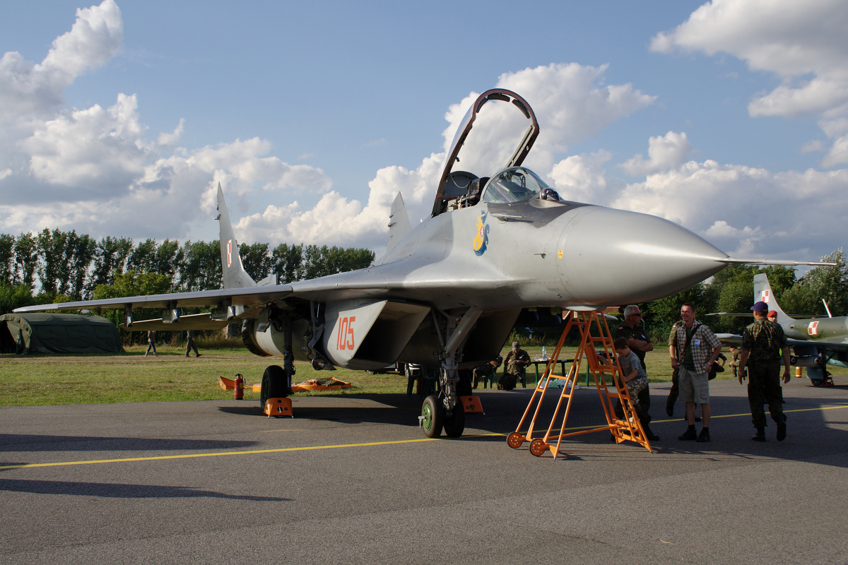 Mikoyan-Gurewich MiG-29A, 105, Polish Air Force