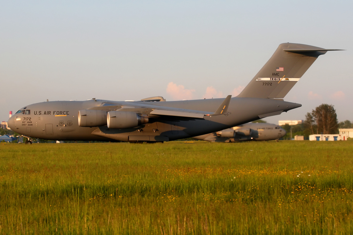 07-7172 (Samoloty » Spotting na EPWA » Boeing/McDonnell Douglas C-17/C-17A Globemaster III » Siły Powietrzne Stanów Zjednoczonych)