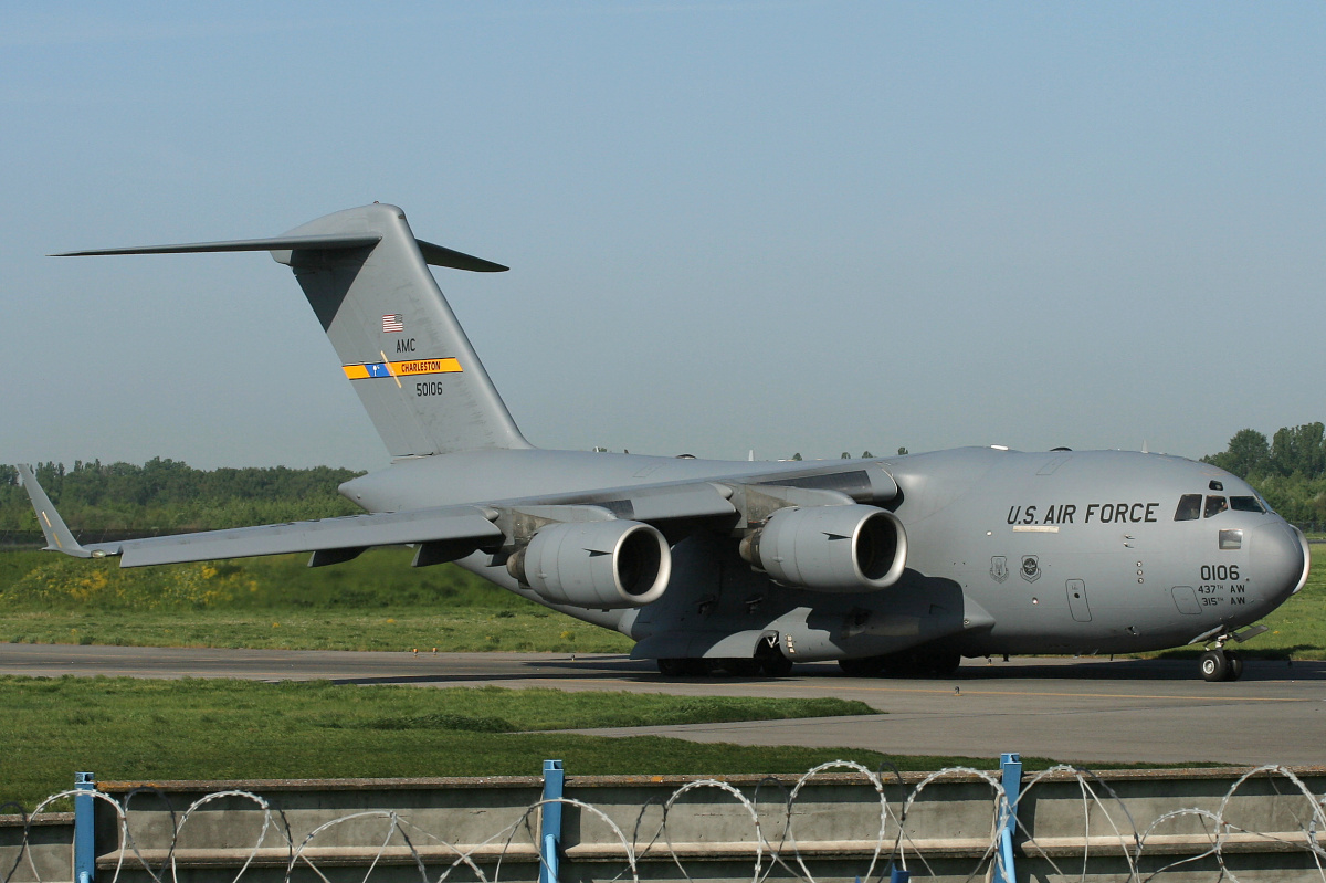 95-0106 (Samoloty » Spotting na EPWA » Boeing/McDonnell Douglas C-17/C-17A Globemaster III » Siły Powietrzne Stanów Zjednoczonych)