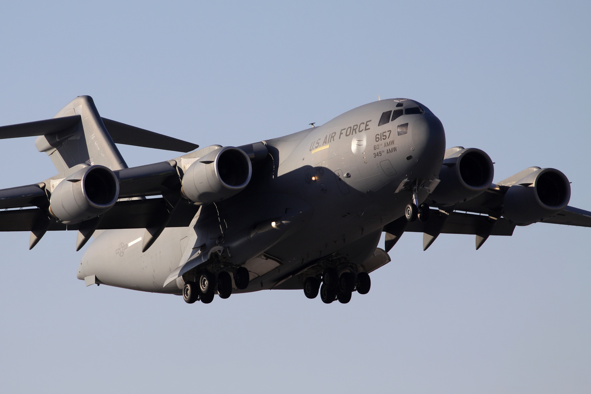 06-6157 (Aircraft » EPWA Spotting » Boeing/McDonnell Douglas C-17/C-17A Globemaster III » U.S. Air Force)