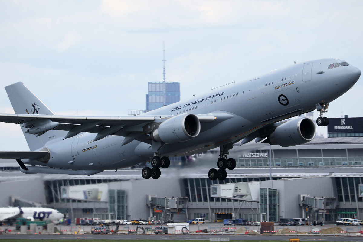 KC-30A, A39-007, Royal Australian Air Force (Aircraft » EPWA Spotting » Airbus A330-200 » MRTT)