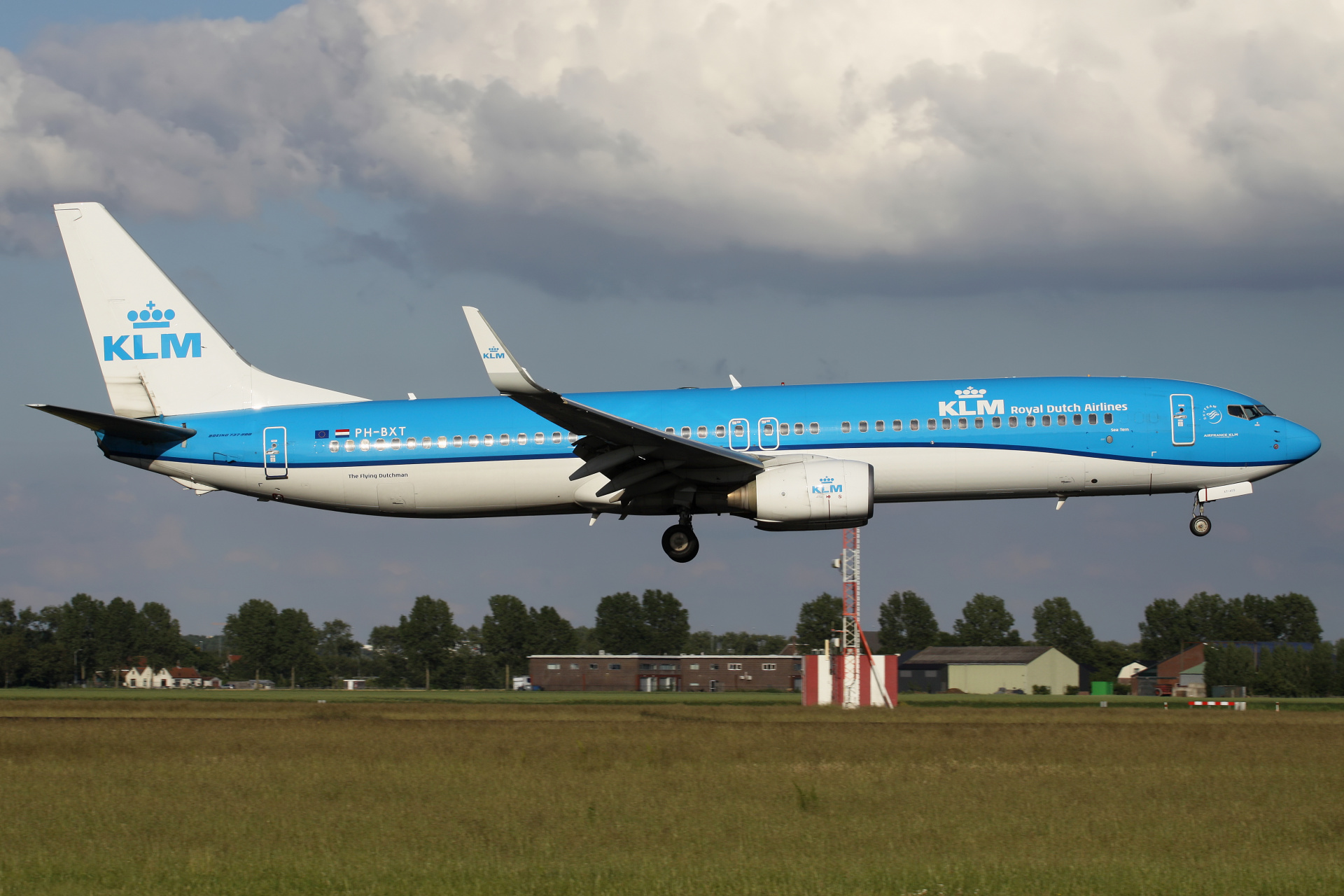 PH-BXT (Samoloty » Spotting na Schiphol » Boeing 737-900 » KLM Royal Dutch Airlines)