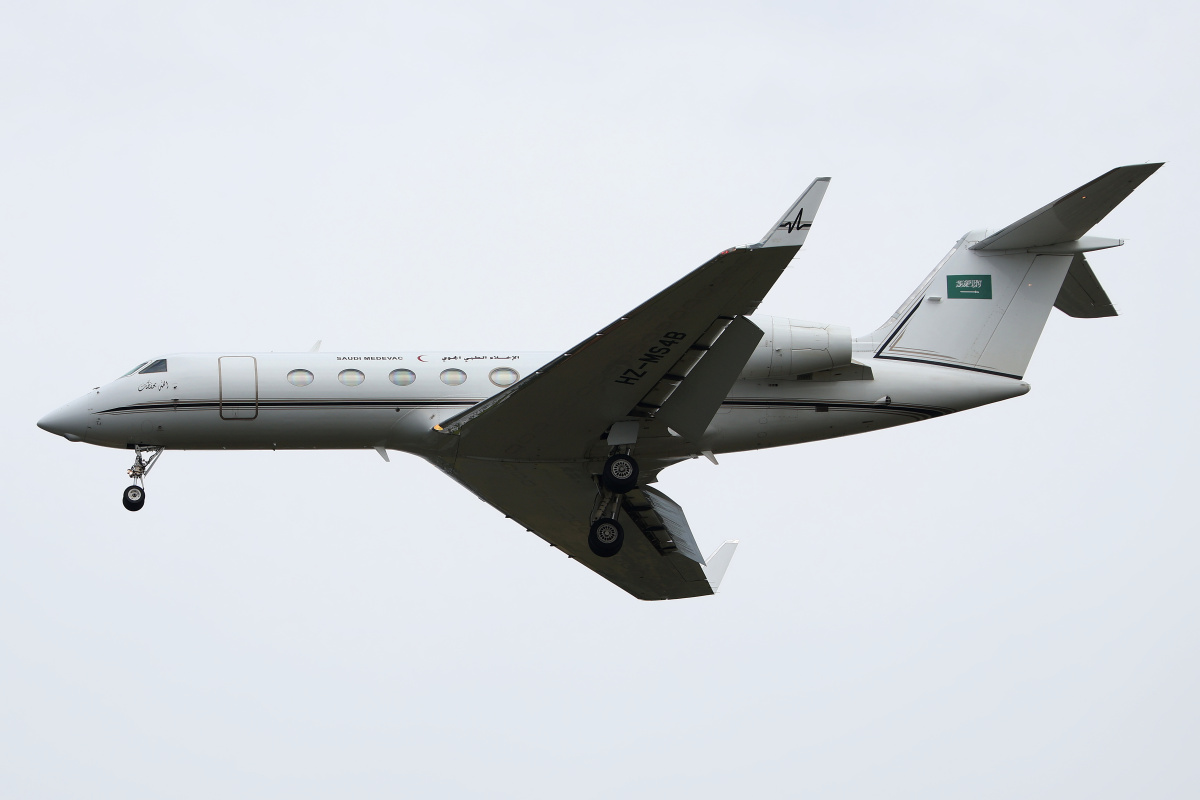 HZ-MS4B, Saudi Air Ambulance (Aircraft » EPWA Spotting » Gulfstream G450)