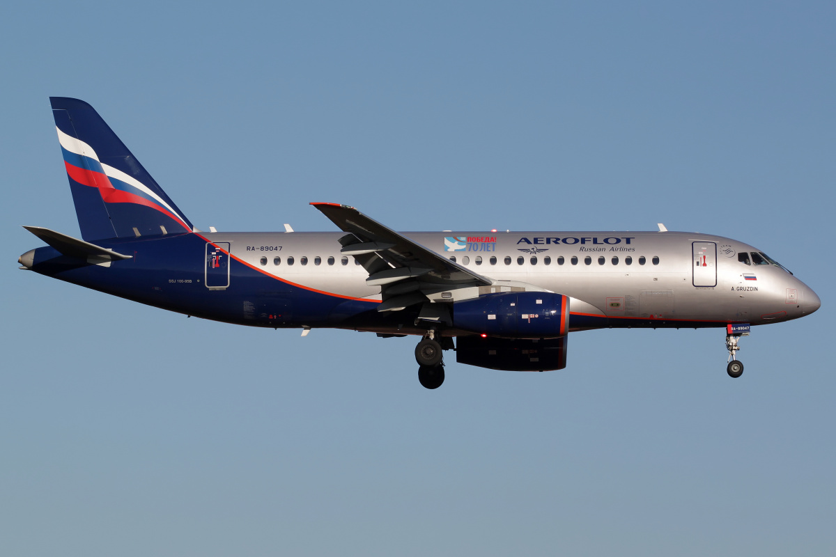 RA-89047 (70 Years - Victory sticker) (Aircraft » EPWA Spotting » Sukhoi Superjet 100-95B » Aeroflot Russian Airlines)