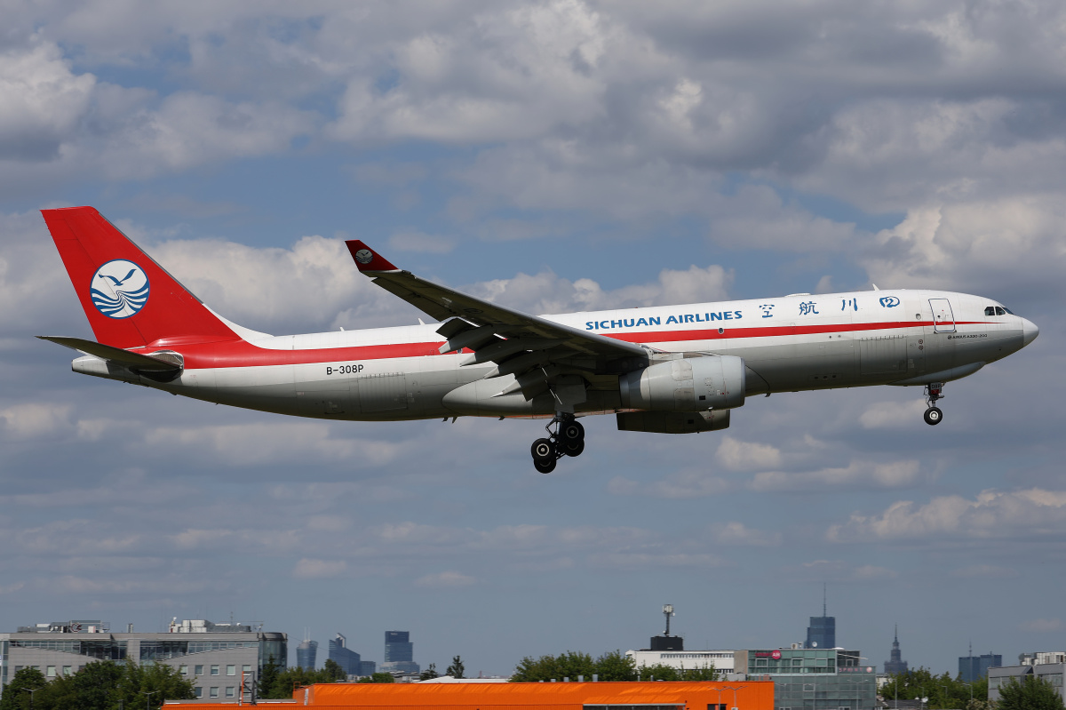 B-308P, Sichuan Airlines (Aircraft » EPWA Spotting » Airbus A330-200F)