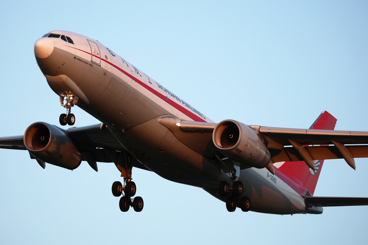 B-308Q, Sichuan Airlines Cargo (Samoloty » Spotting na EPWA » Airbus A330-200F)