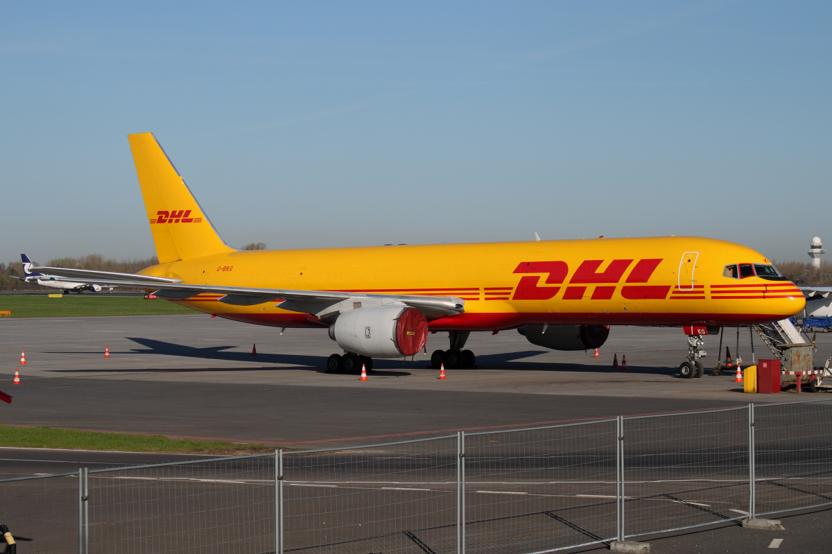 SF, G-BIKG, European Air Transport (Aircraft » EPWA Spotting » Boeing 757-200F » DHL)