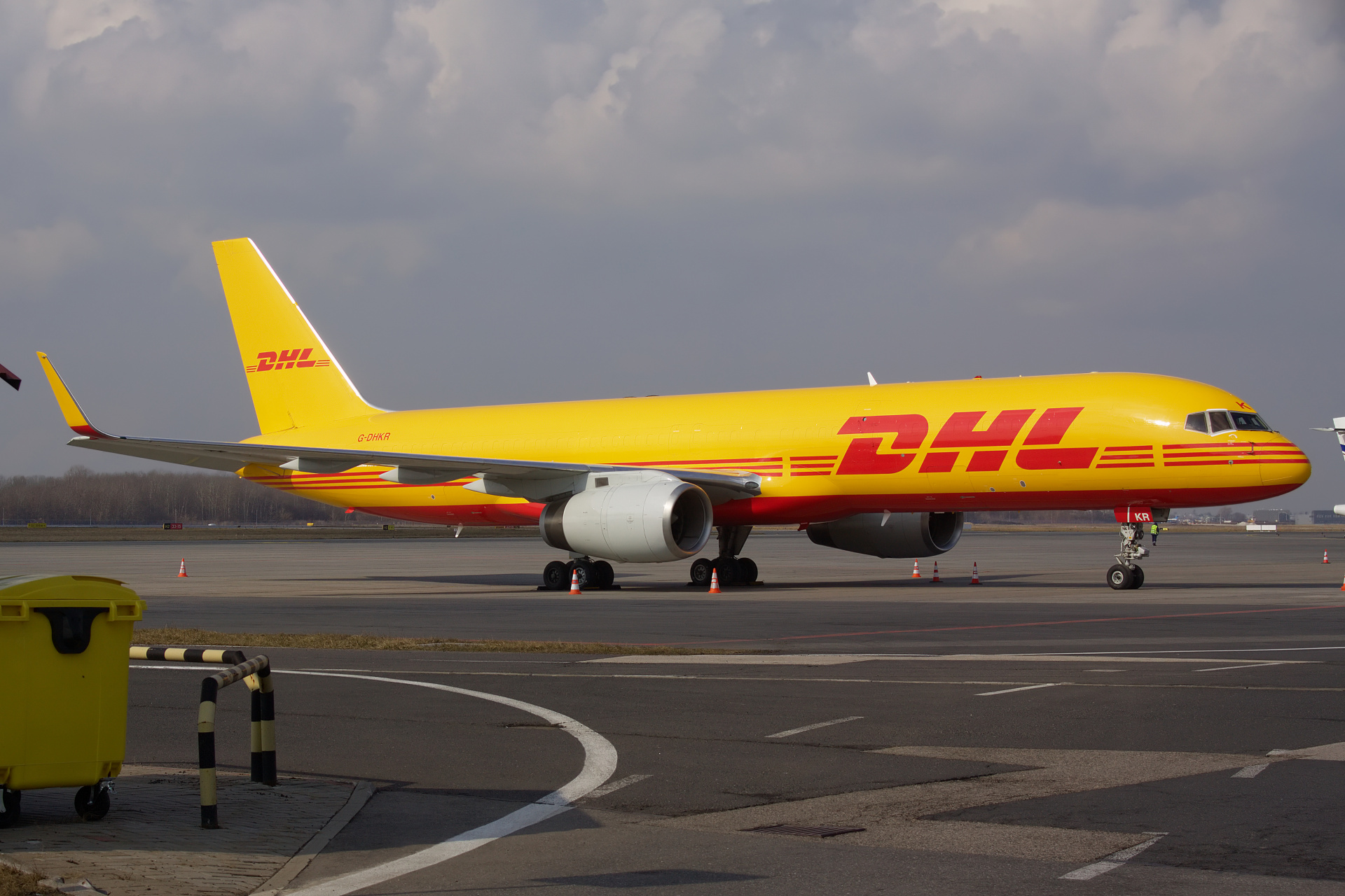 PCF, G-DHKR, DHL Air (Samoloty » Spotting na EPWA » Boeing 757-200F » DHL)