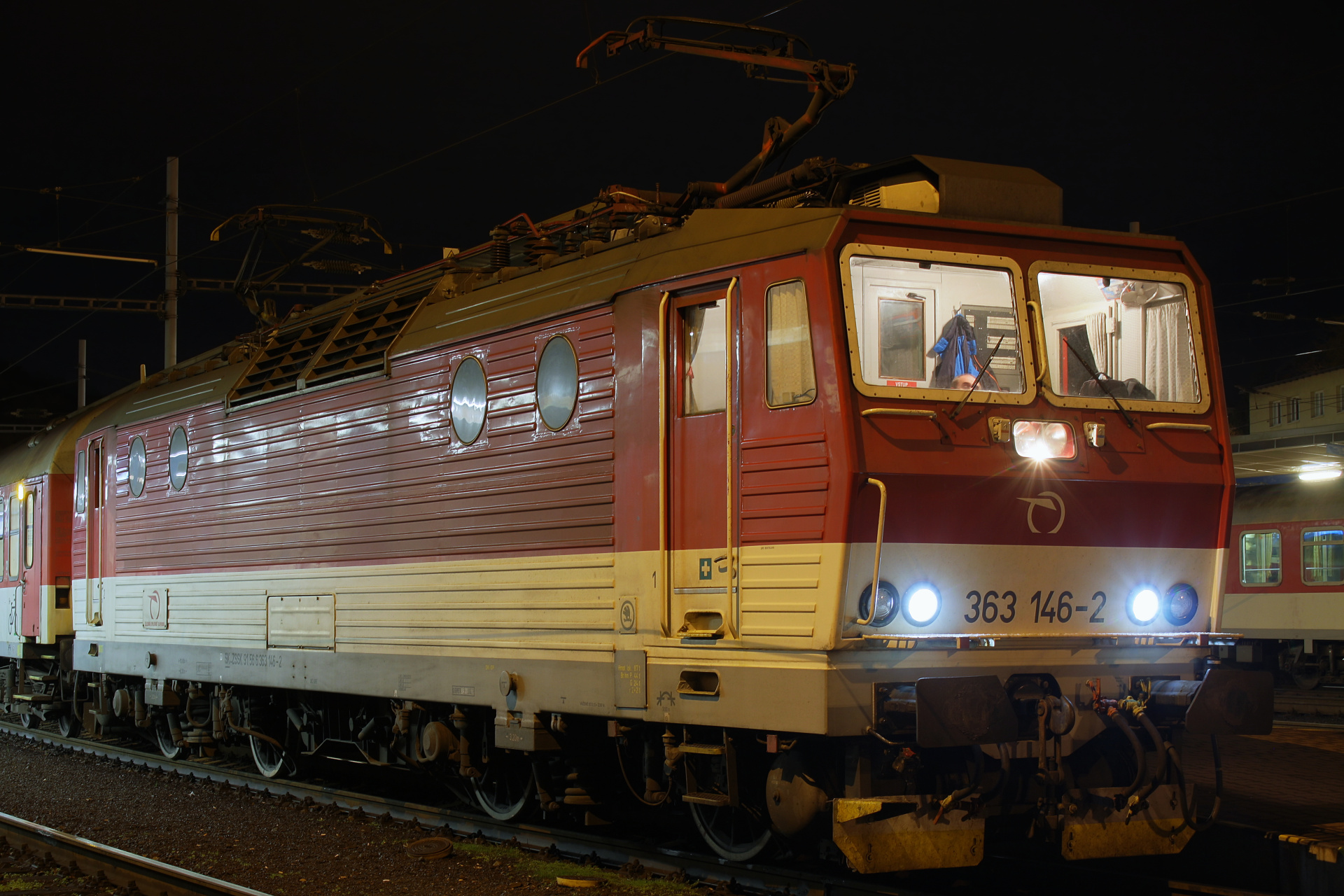 Škoda 69E 363 146-2 (Travels » Bratislava » Vehicles » Trains and Locomotives)