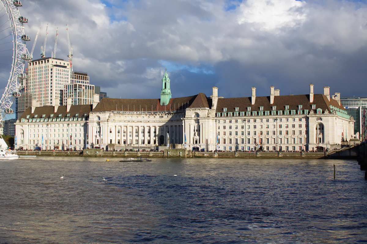 County Hall (Travels » London » London at Day)