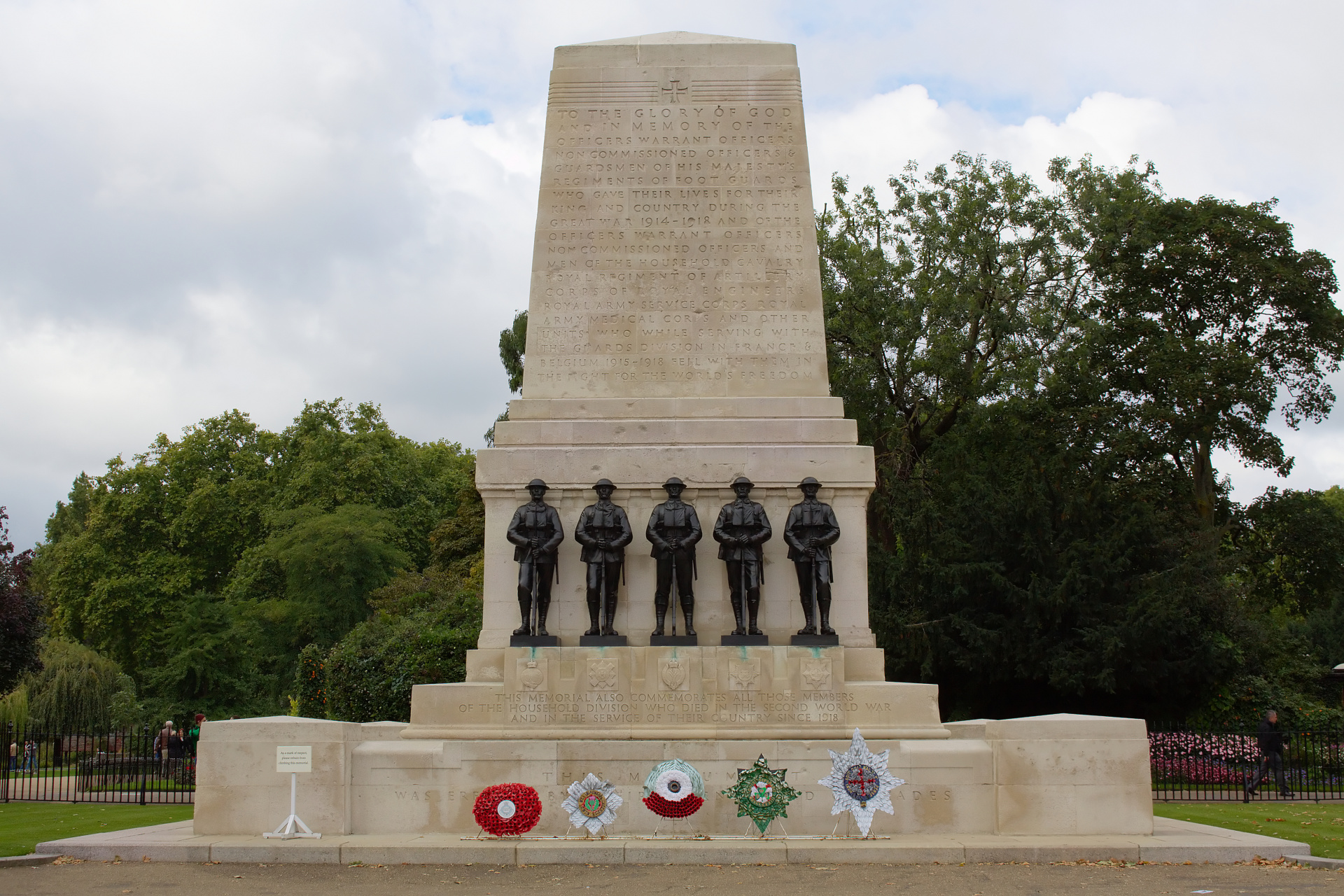 Guards Memorial (Podróże » Londyn » Londyn za dnia)