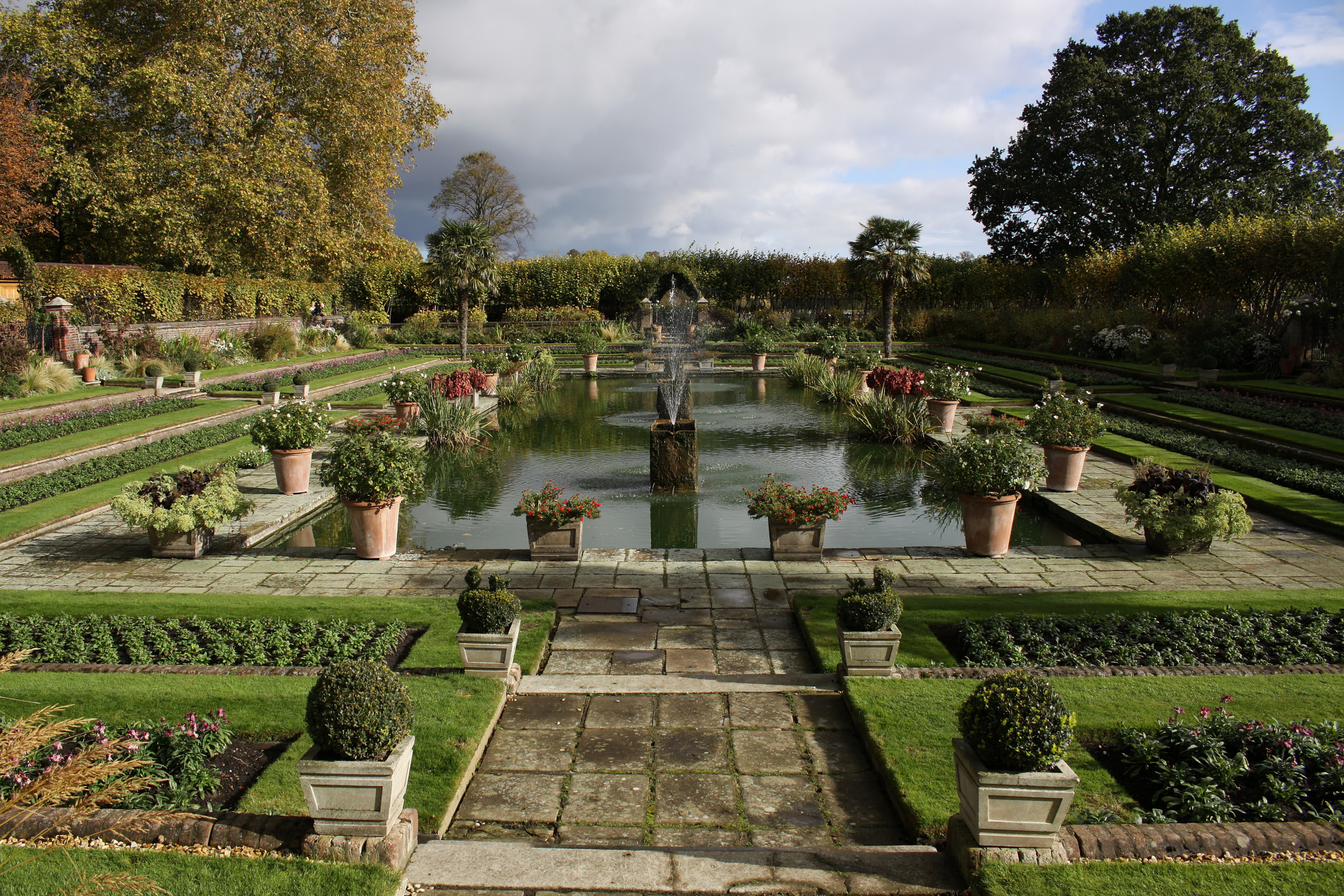 Princess Diana Memorial Garden (Podróże » Londyn » Londyn za dnia)