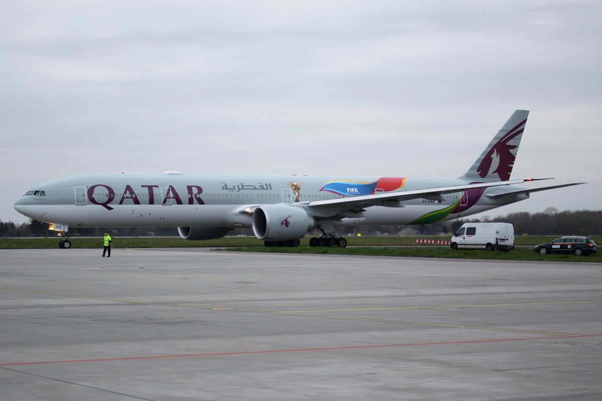 A7-BAX (FIFA World Cup 2022 livery) (Aircraft » EPWA Spotting » Boeing 777-300ER » Qatar Airways)