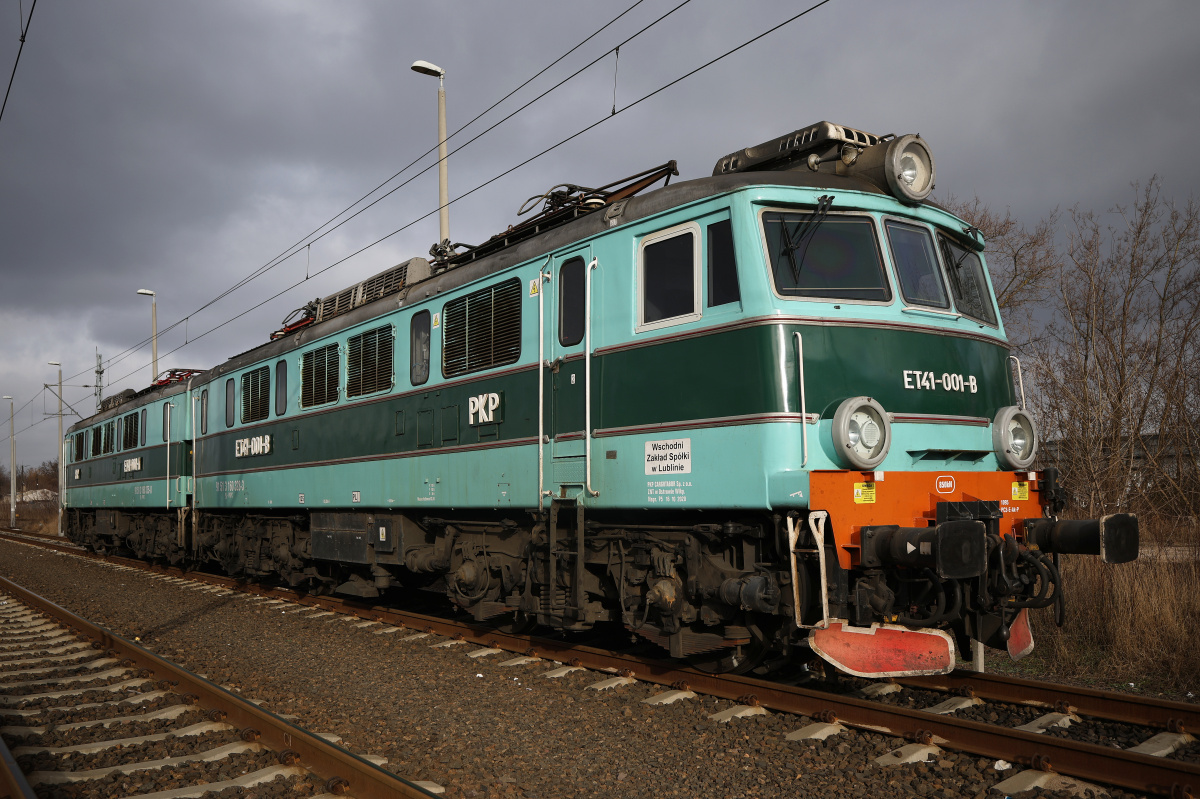 ET41-001 (retro livery) (Vehicles » Trains and Locomotives » HCP 203E)