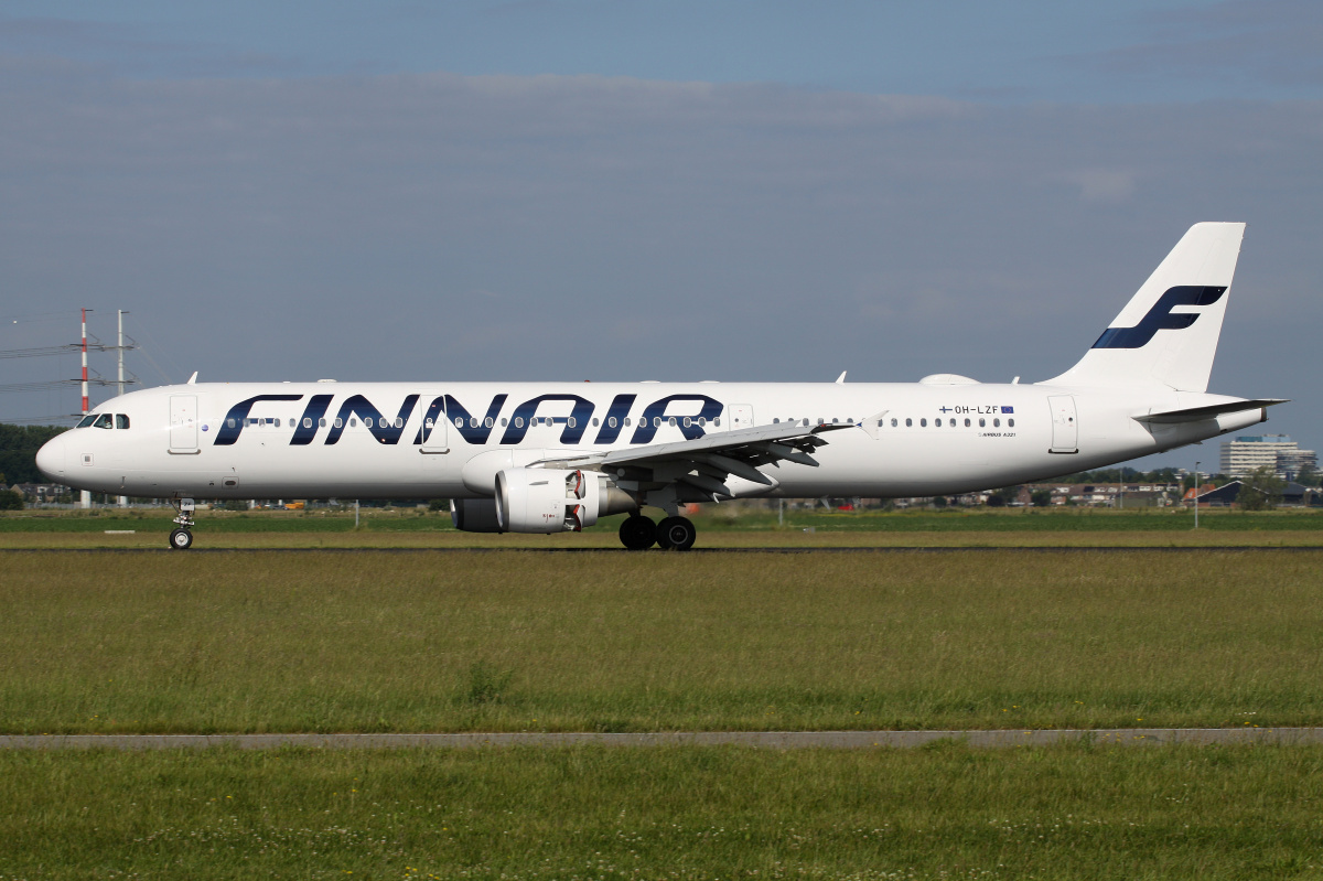 OH-LZF, Finnair (Samoloty » Spotting na Schiphol » Airbus A321-200)