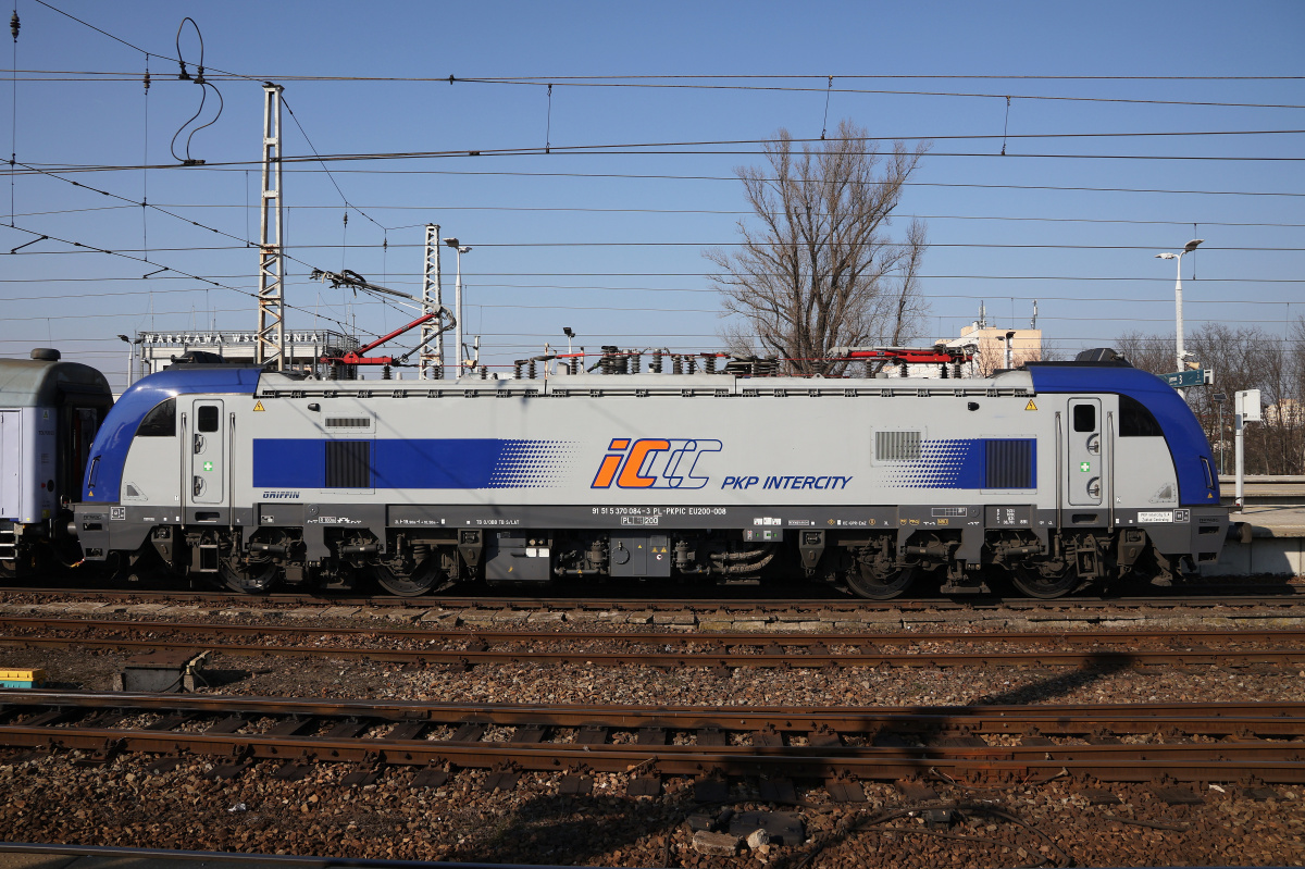 E4MSUa EU200-008 (Vehicles » Trains and Locomotives » Newag Griffin » Multisystem)