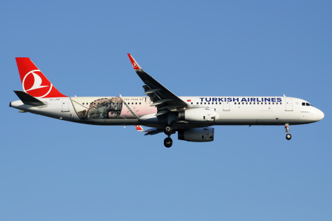 TC-JTP (The Year of Troy livery)