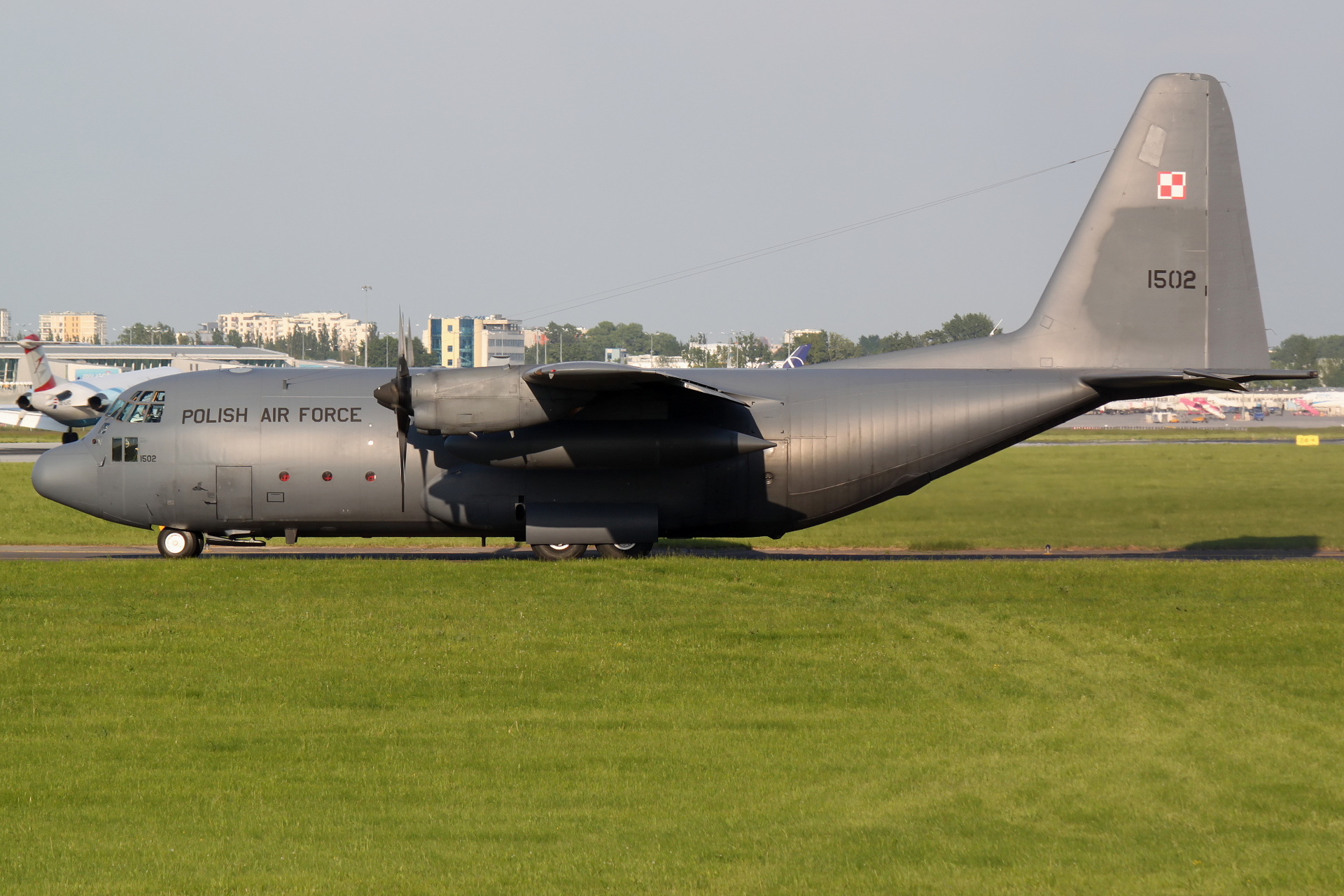 C-130E, 1502 (Samoloty » Spotting na EPWA » Lockheed C-130 Hercules » Polskie Siły Powietrzne)