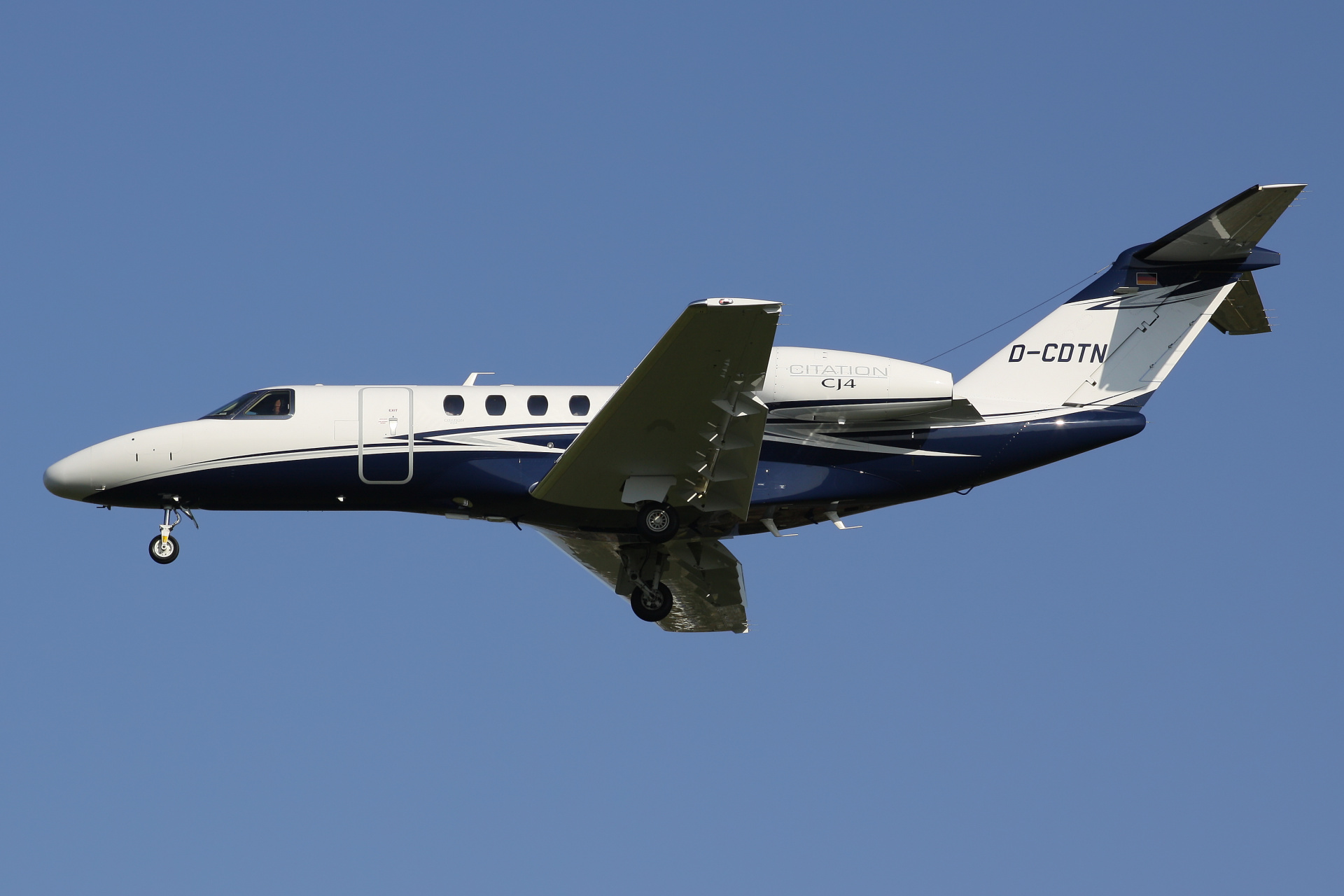 D-CDTN, private (Aircraft » EPWA Spotting » Cessna 525 (CitationJet) and revisions » 525C Citation CJ4)