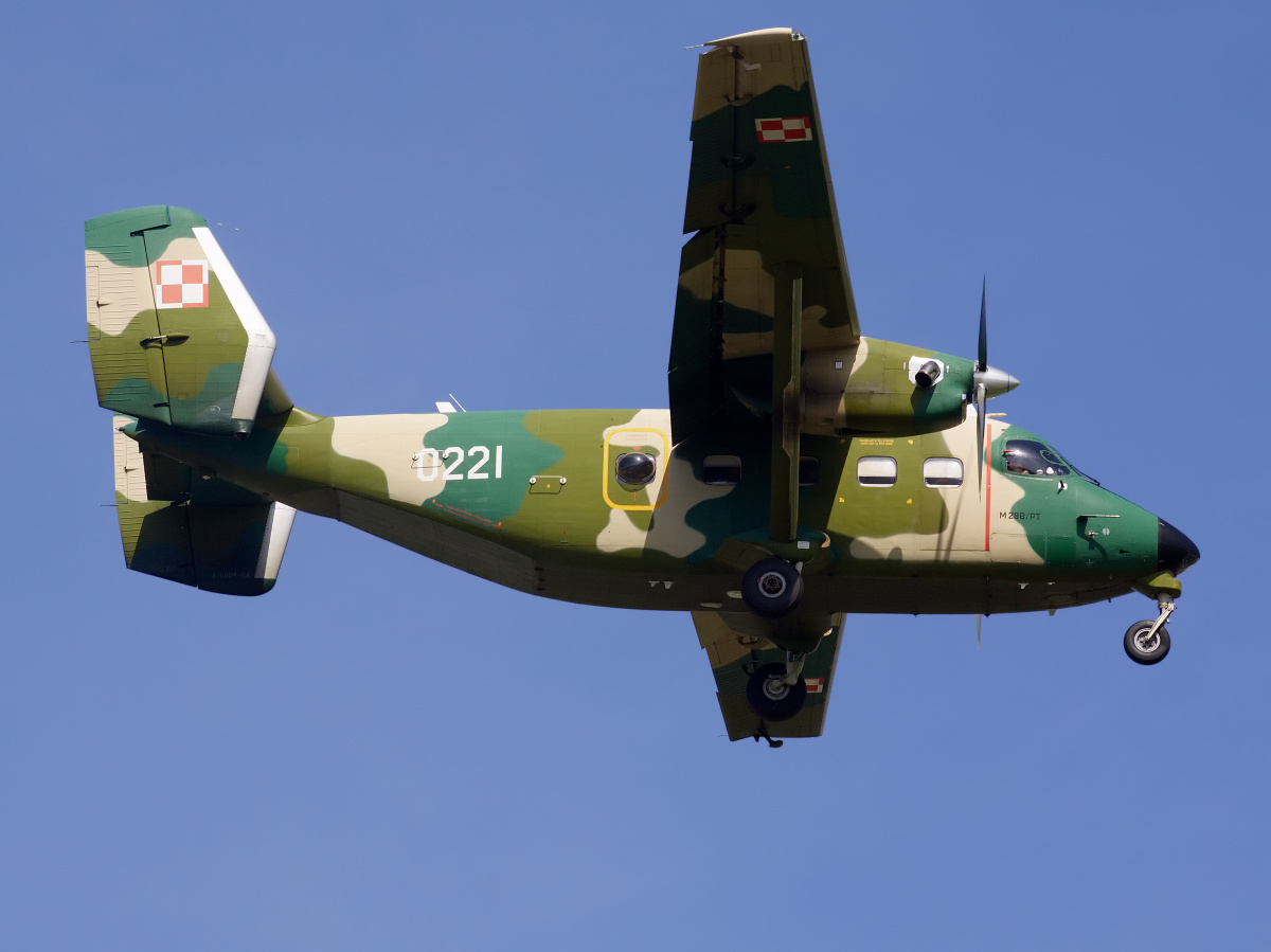 M28B/PT Skytruck, 0221 (Aircraft » EPWA Spotting » PZL Mielec M28 » Polish Air Force)