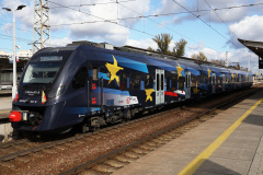 31WEba-001 ("The European" wrap)