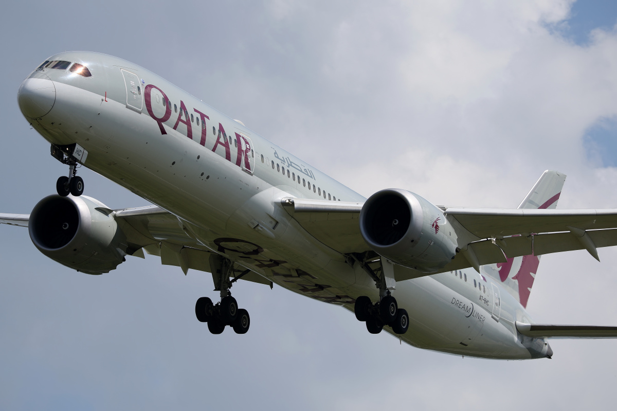 A7-BHC (Aircraft » EPWA Spotting » Boeing 787-9 Dreamliner » Qatar Airways)