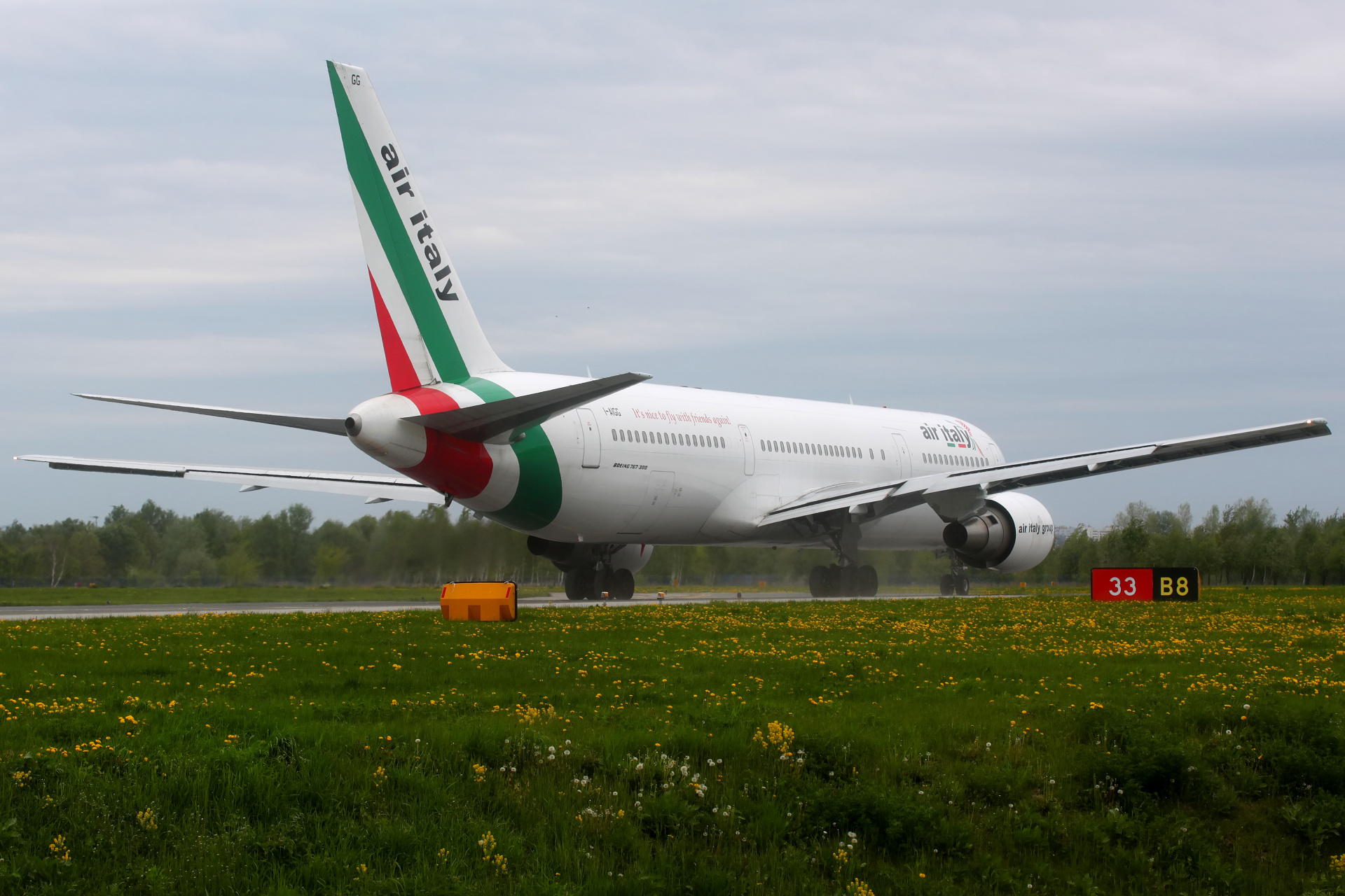 I-AIGG (Samoloty » Spotting na EPWA » Boeing 767-300 » Air Italy)