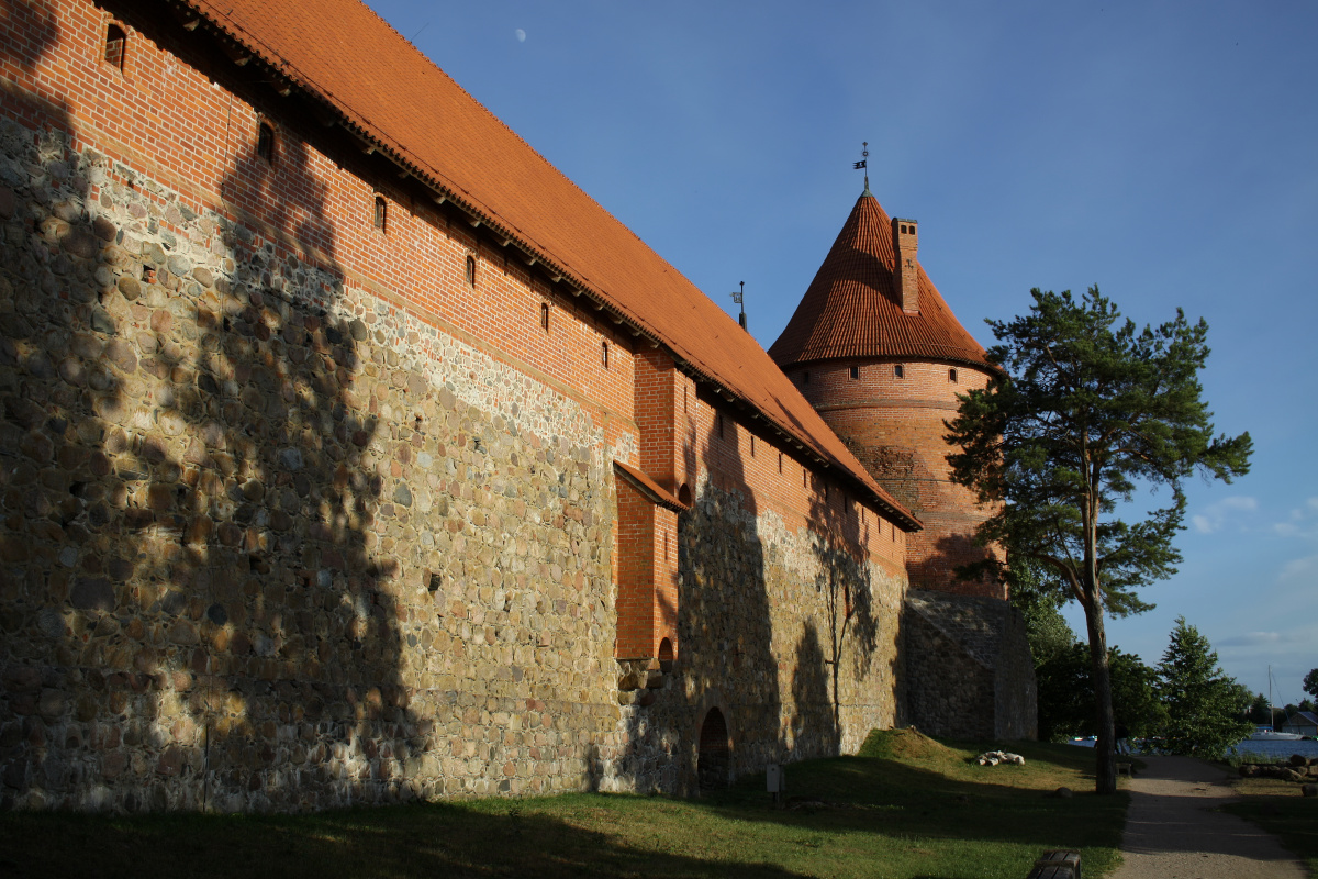 Zamek na Wyspie (Podróże » Wilno » Troki)