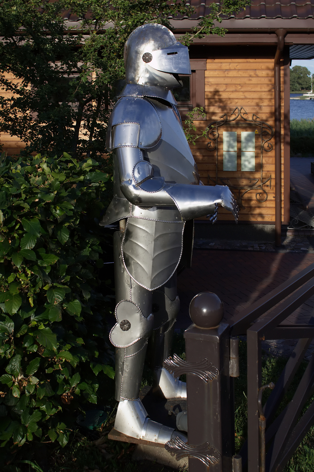 A Knight's Armour (Travels » Vilnius » Trakai)